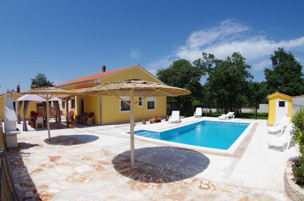 House Oliva, Sveti Kirin Villa Svetvinčenat Dış mekan fotoğraf