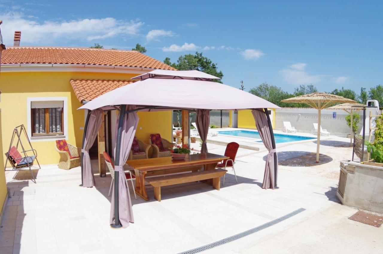 House Oliva, Sveti Kirin Villa Svetvinčenat Dış mekan fotoğraf