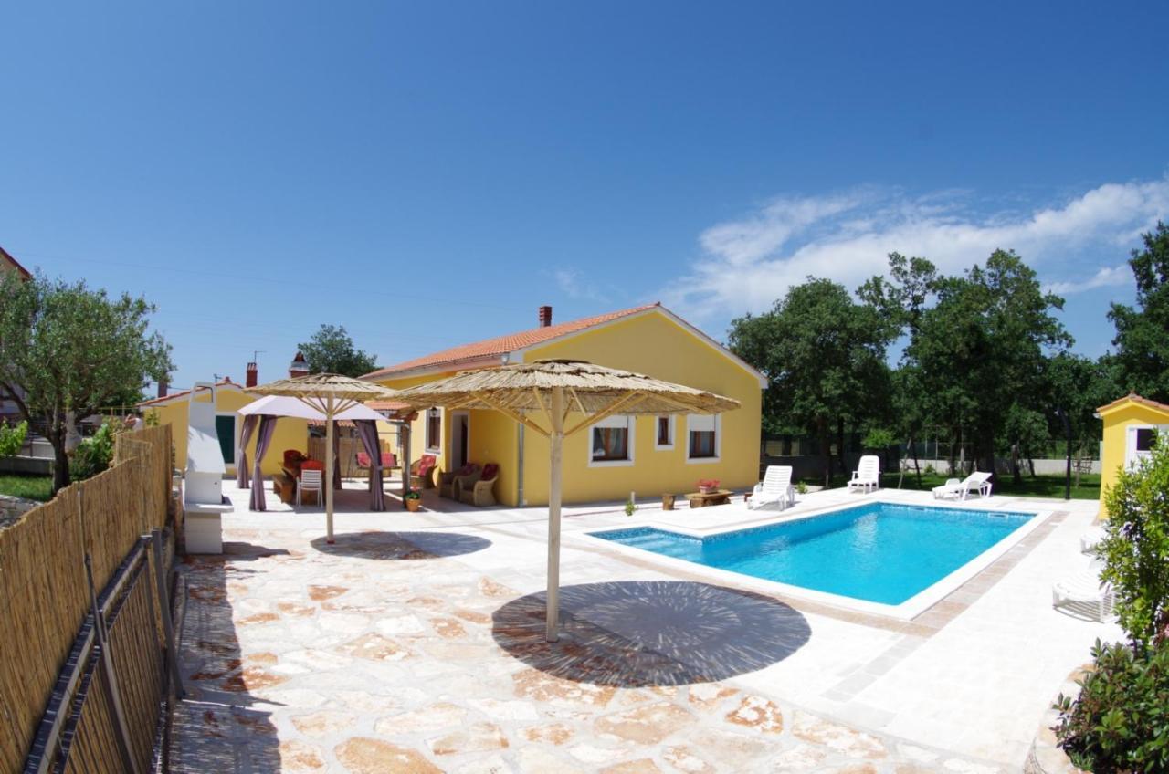 House Oliva, Sveti Kirin Villa Svetvinčenat Dış mekan fotoğraf